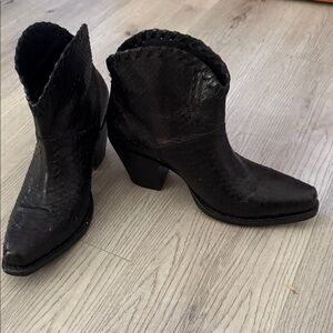 Alice + Olivia Black Ankle Boots